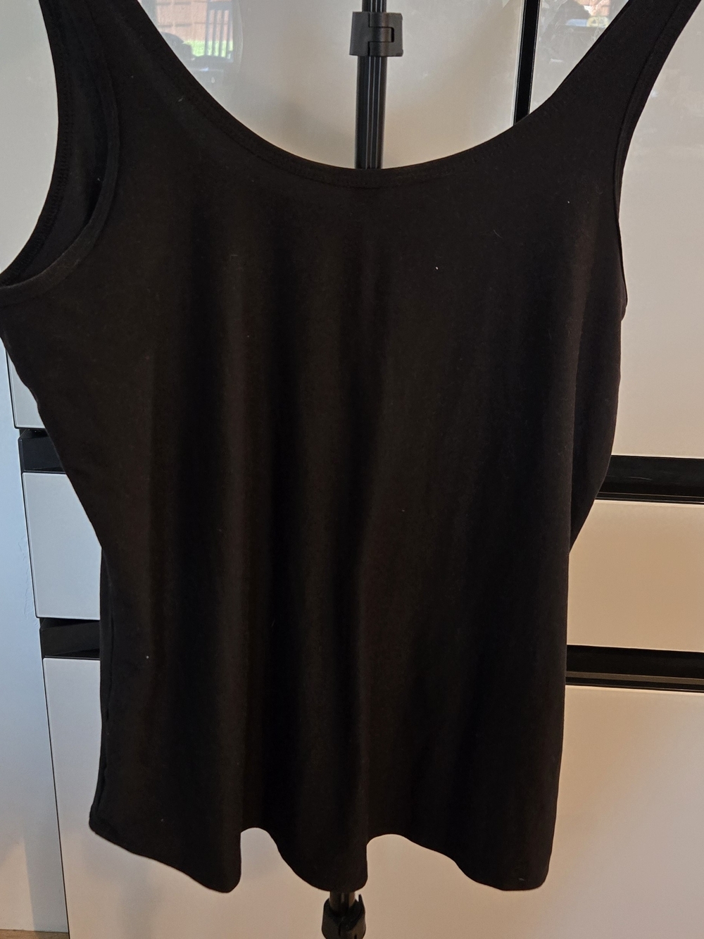 No Boundaries Scoop Neck Tank Top Black Size XL